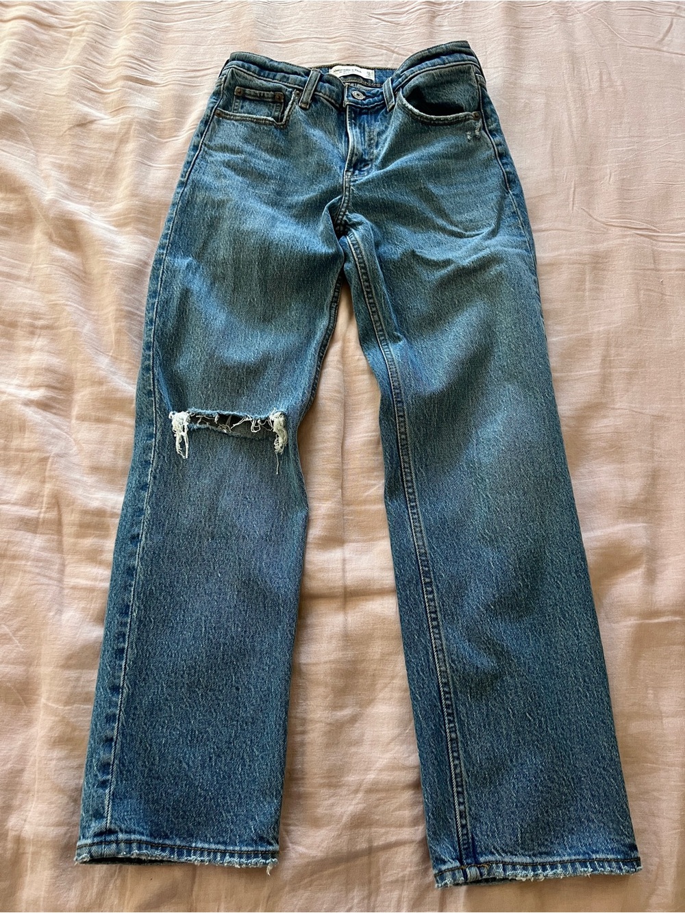 Mid rise Straight Leg Distressed Jeans - medium wash